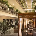 מלון Valamar Atrium 4*