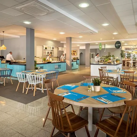 ホテル Valamar Atrium 4*