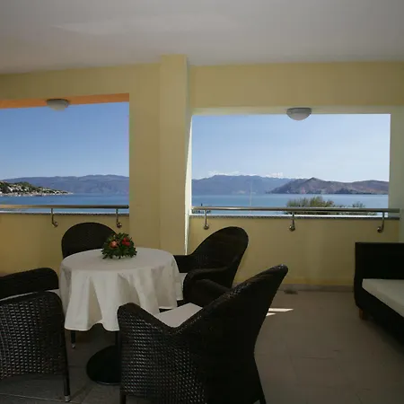 Valamar Atrium ホテル