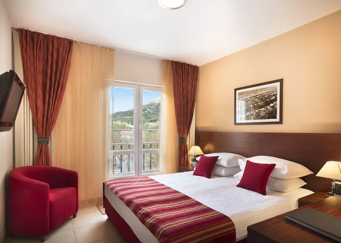 Valamar Atrium 酒店