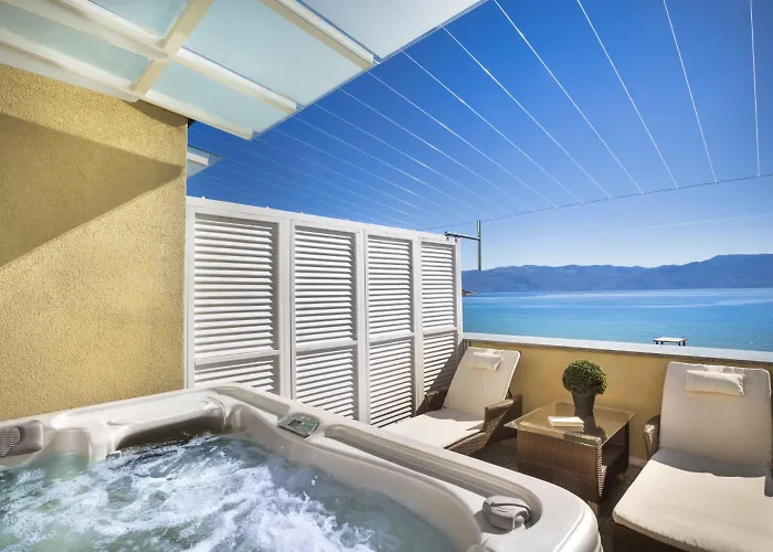 Valamar Atrium Hotel 4*