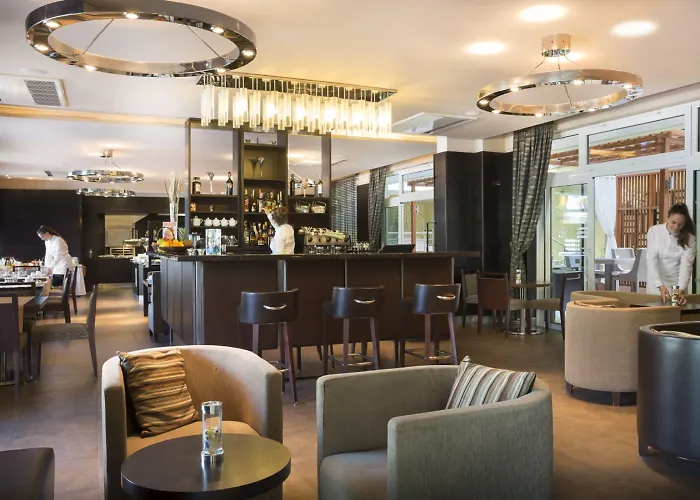 酒店 Valamar Atrium 4*