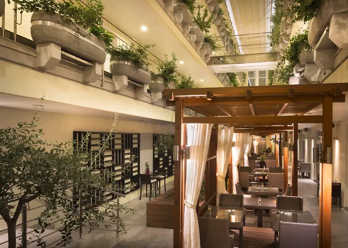 Hotel Valamar Atrium 4*